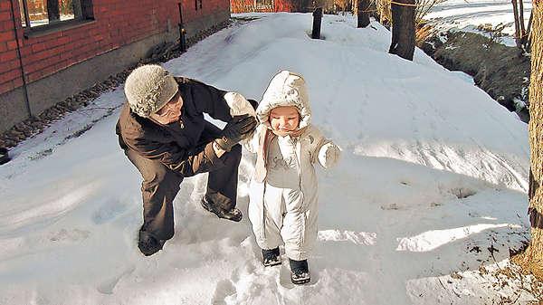 芬蘭育兒趣 雨天雪天照樣玩