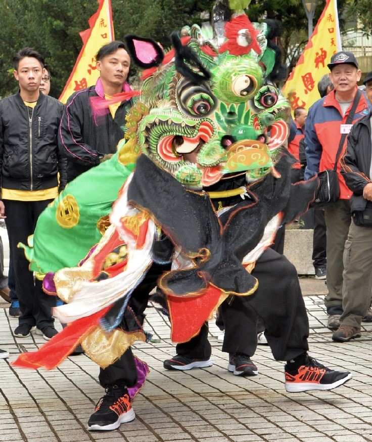 「丁酉年初九麒麟醒獅慶新春」開幕禮及同樂日